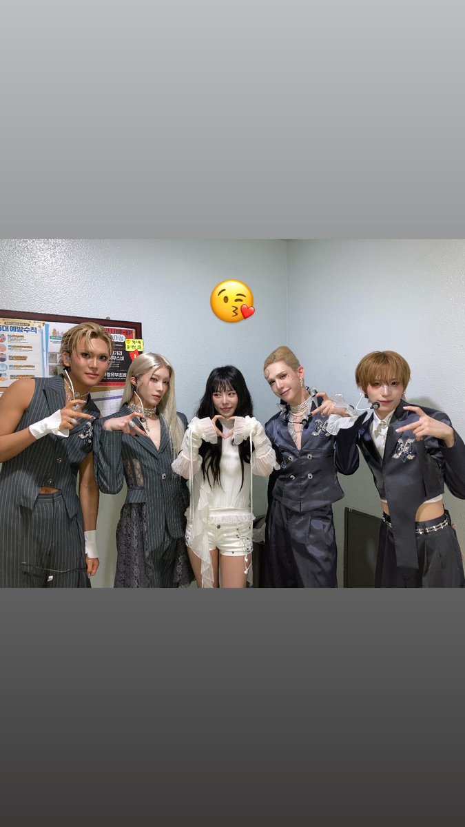 latinmoomoo's tweet photo. Wheein Instagram story
https://t.co/3JOk1W3roT 

260617

#Wheein #휘인
@WheeIn_0fficial https://t.co/d2GIpodUuk