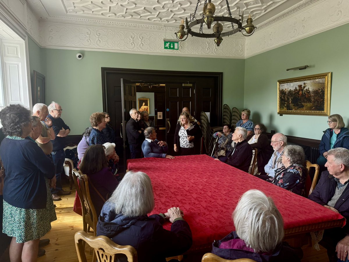 LlanrumneyHall's tweet photo. A pleasure to welcome 37 members of the Roath Local History Society to Llanrumney Hall for a guided tour of our historic home 📜

Interested in a group tour? Call us on 02920 001441. https://t.co/h55dOMzPvZ
