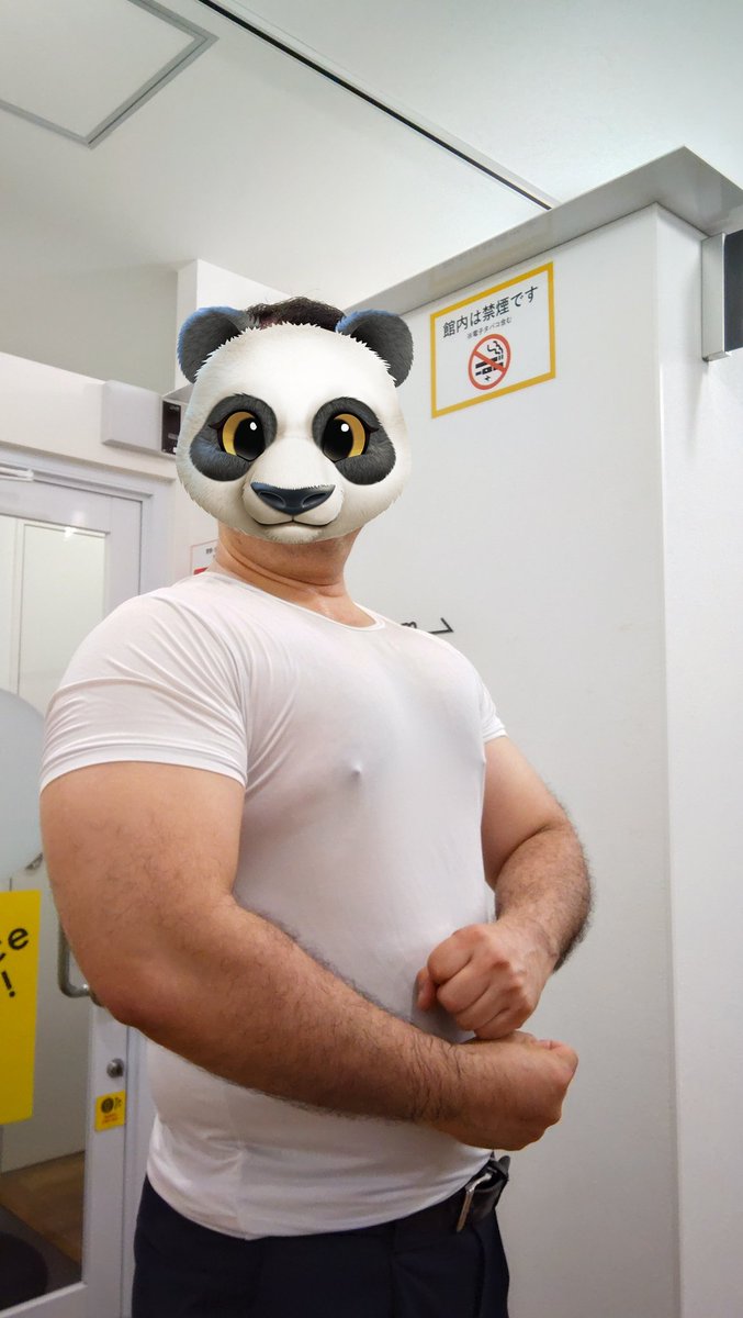 brownbear_gon's tweet photo. ４８／１００
今日は白シャツだったの忘れてた💦
汗をかくと体毛が透けちゃうんだよね😅 https://t.co/OPMFHfIzaS
