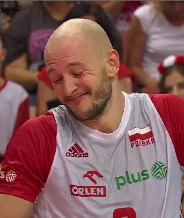 borsuczek15's tweet photo. Promotorka pochwaliła moją prace magisterską 😭❤️ https://t.co/ouvgq05vjV
