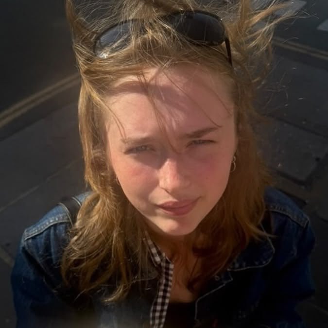 alliecatkay's tweet photo. “I love you”
★ ☆ ☆ ☆ ☆

“I love you, you stupid jackass.”
★ ★ ★ ★ ★ https://t.co/DtkTAh0EWO
