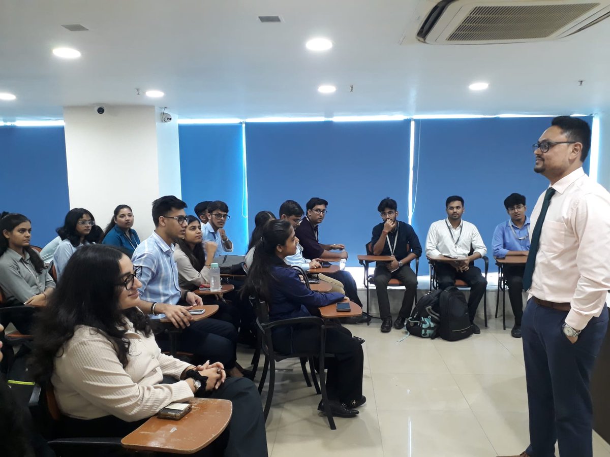 bosoicai's tweet photo. Excellence is not a destination but a continuous journey. Keep improving your knowledge, skills, and professional outlook every day to achieve your aspirations and contribute meaningfully to society. #ICAI #Excellence #FutureCA #CAStudents #BOSO https://t.co/QMm8Wll6DP