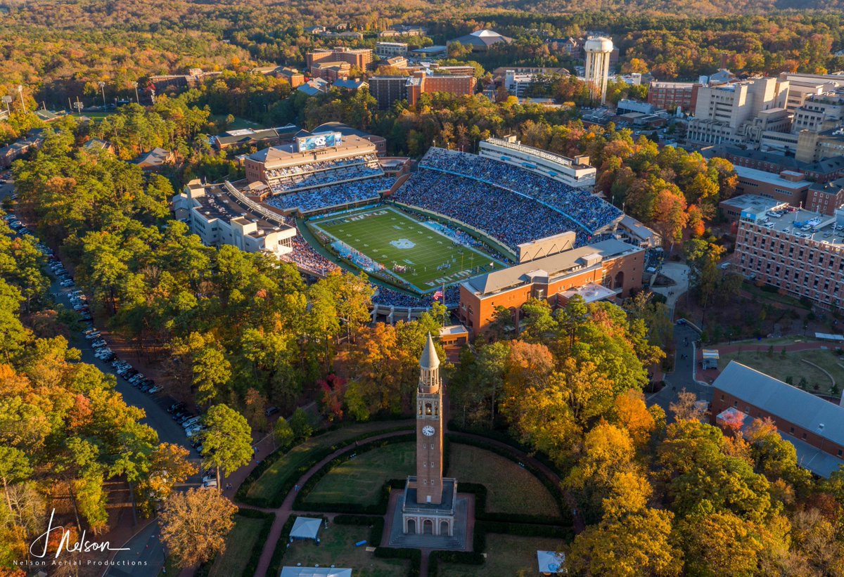 yawperdc's tweet photo. @BrettSBaker UNC's Kenan Stadium - 1927 https://t.co/xZntrcbbEX