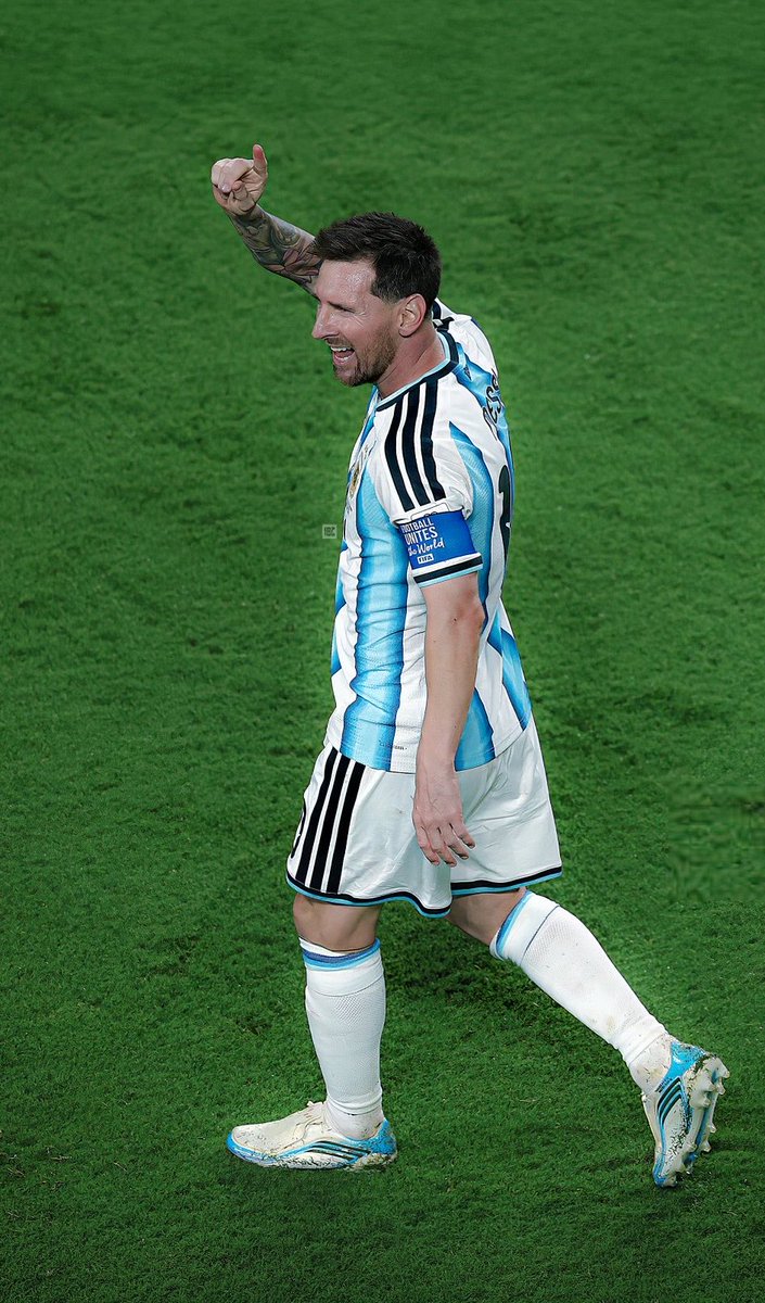Messias30_'s tweet photo. 2014; Messi convirtió en el DEBUT y Argentina LLEGÓ a la Final

2022; Messi convirtió en el DEBUT y Argentina LLEGÓ a la Final

2026; Messi convirtió en el DEBUT…

Hola dios, soy yo de nuevo. https://t.co/Ms5DtEjlHn