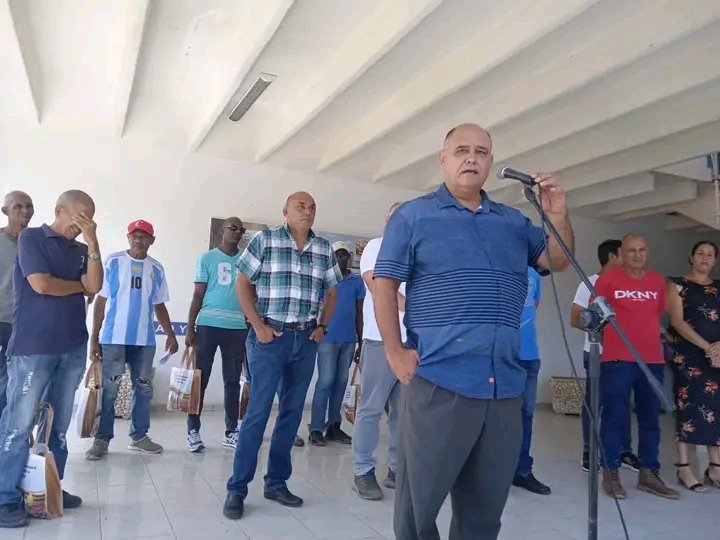 minalcuba's tweet photo. En medio del recrudecimiento del bloqueo económico, financiero y energético impuesto por  Estados Unidos, los trabajadores del @minalcuba  en el Molino de Trigo Turcios Limas dan una lección de creatividad, iniciativa y compromiso.
https://t.co/BHdPRcndtQ
@AlbertoLopezcu https://t.co/SauxOMB5Ah