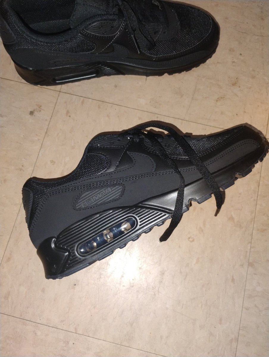 dance7973's tweet photo. #menfashion #nike #airmax90
#sneakers #nikesneakers from
https://t.co/ci70cQTmFI https://t.co/QOICKCbu93