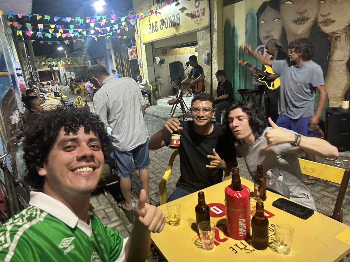 iago_aq's tweet photo. aniversário de dois anos do Terça Nobre https://t.co/Y0eNd5zOYW