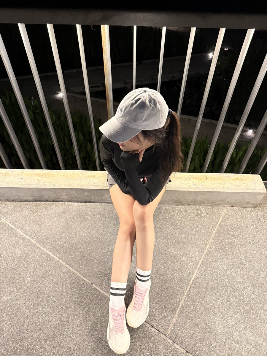 hiddenherz's tweet photo. เพซไรไม่รู้แต่เหนื่อยชิบหาย https://t.co/1xEqytKYNB