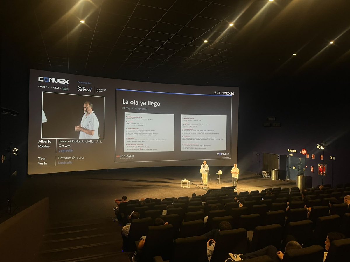 plainconcepts's tweet photo. Cerrando la jornada 1 de #CONVEX26 con una idea clara: la IA no sustituye la necesidad de crear, diseñar y pensar mejor. 🧠

Desarrollo de software, agentes autónomos, gobernanza, colaboración humano-IA han sido algunas de las conversaciones más relevantes. 

¡Y mañana más! 👏🏼 https://t.co/WMxT6pecw8