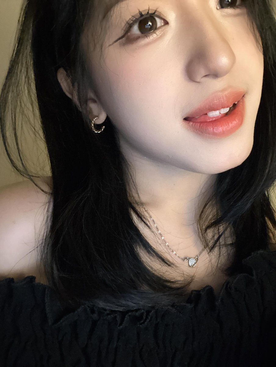 ht_denarchives's tweet photo. fresh blowout ִֶָ𓂃 ✨🫧

📸 Instagram @⁠jkt48.danella https://t.co/ERT7w99RdE