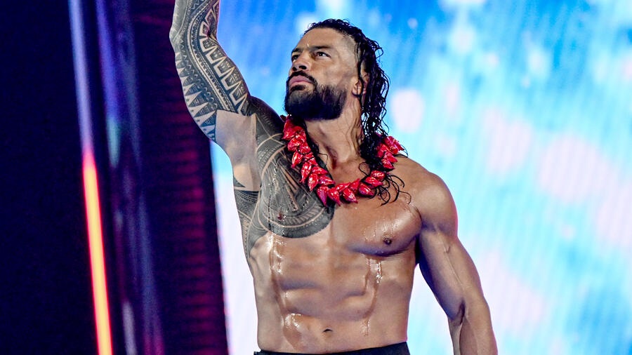 WrestlingWCC's tweet photo. “One of the best wrestlers that we’ve seen in the past couple of decades.”

— The Undertaker on Roman Reigns https://t.co/vHo6O3FTU1