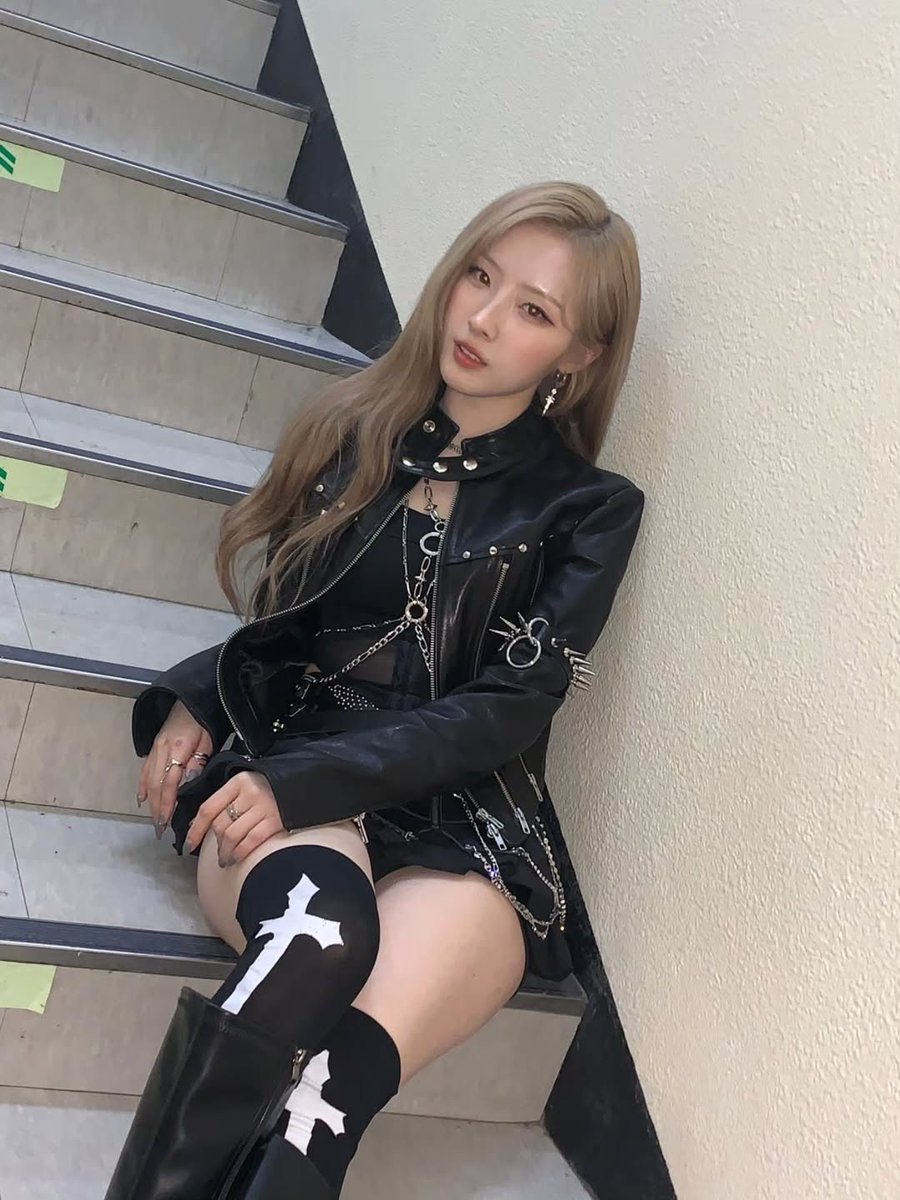 chohaseuldiary's tweet photo. https://t.co/mnRieTTKAd
