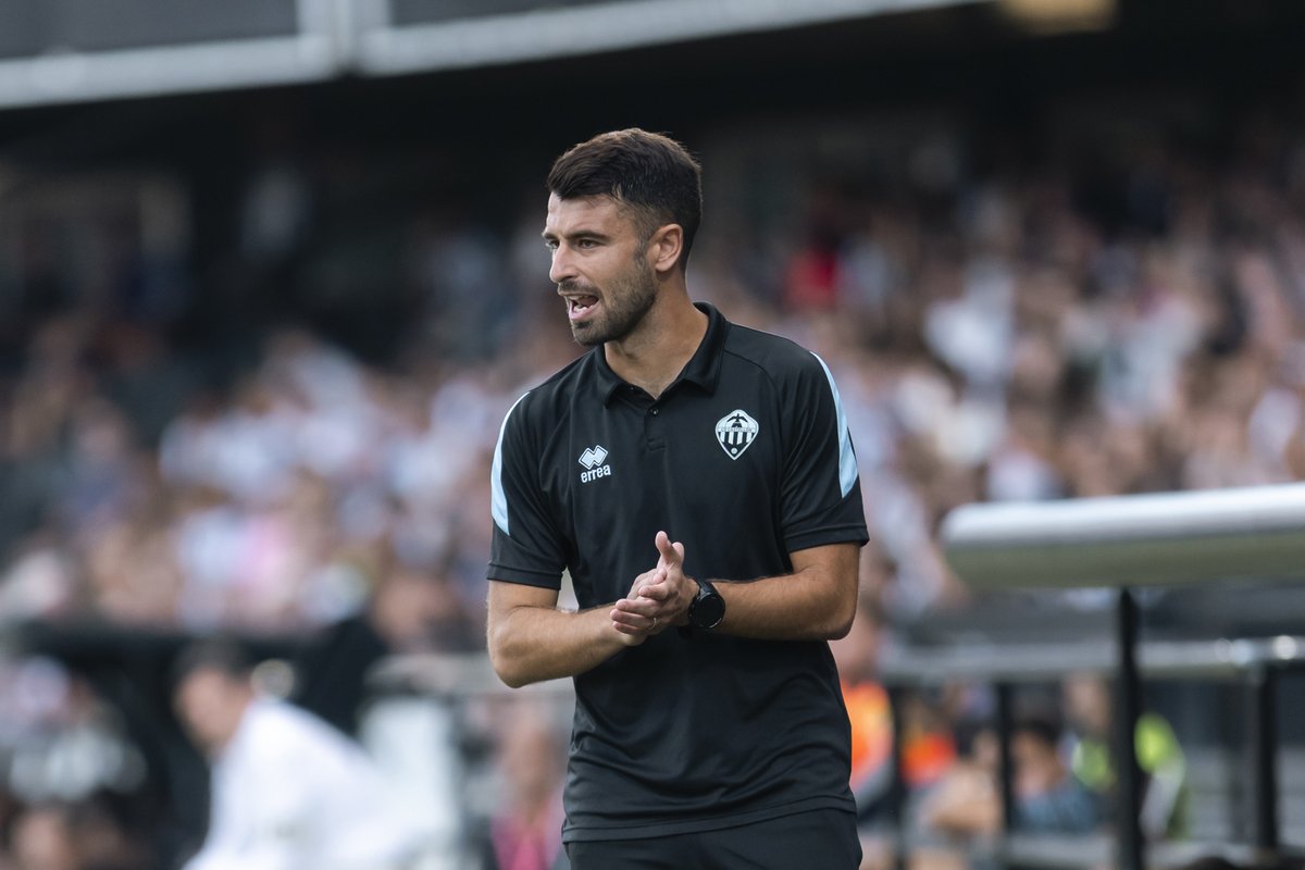 CD Castellón tweet media