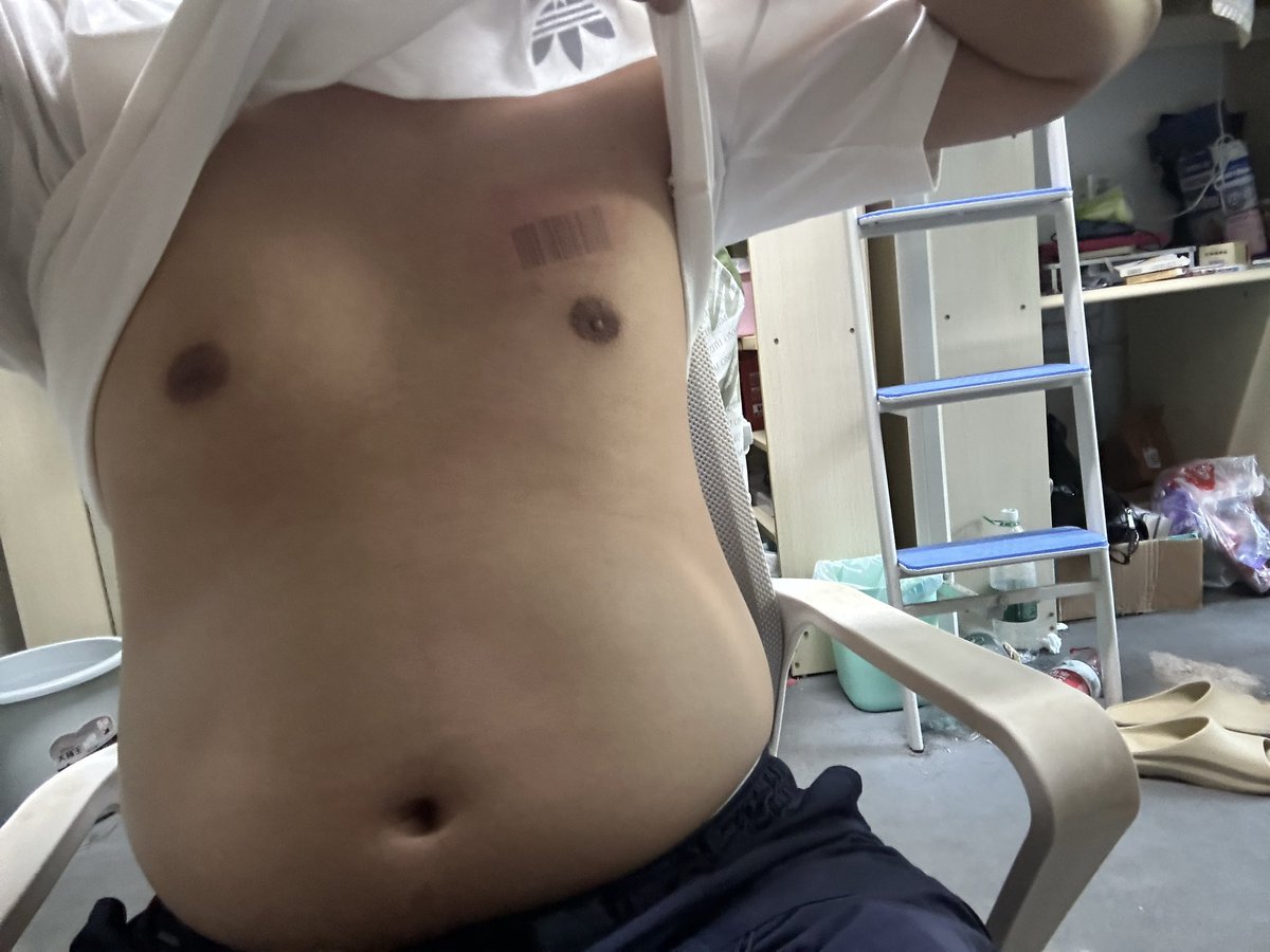 Everything8421's tweet photo. 现已支持扫码支付（别试了扫不出来的） https://t.co/NIrqcqaqB0