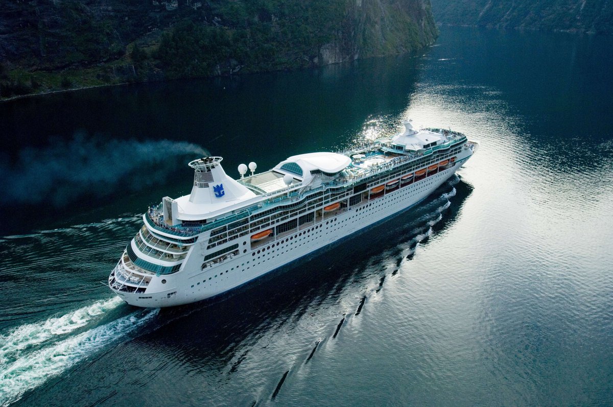 CharbettGray's tweet photo. Set sail from Baltimore onboard Vision of the Seas, and choose the perfect escape that’s just right for you! No matter the itinerary, you’re bound to enjoy your voyage – unforgettable memories await! 🤩 #VisionoftheSeas #ChooseYourPerfectSailing #RoyalCaribbean https://t.co/AzOCQW7OJj