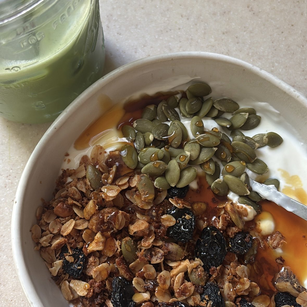 LotsOfEvrything's tweet photo. Everything is broken until i make my very late breakfast https://t.co/0JLuLOQS2f