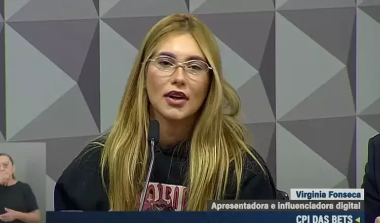 AndressaFL's tweet photo. @lauratfriedl @peplumvenus Pior que é! E o hoje o que mais tem é malandro ganhando dinheiro sem sair de casa com a desgraça do trouxa: Luciano Huck, Neymar, Virgínia e Vini Jr., Adriane Galisteu, o Crack Neto, a Globo... Jogue com moderação! https://t.co/Zi8LcsRWzg