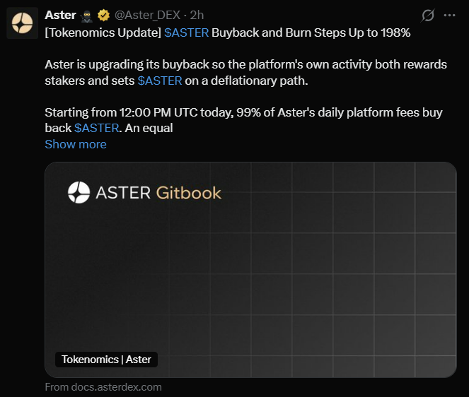 PastanagaCrypto's tweet photo. El token de $ASTER sube un 18% después del gran cambio en sus tokenomics que acaban de anunciar.

- El 99% de las comisiones que genera la plataforma se destinarán a buybacks del token.

- El 100% de esos buybacks se utilizará para aumentar las recompensas de los stakers.

- En paralelo se quemará una cantidad equivalente de tokens recomprados con el objetivo de reducir el suministro hasta los 3B, más de un 50% menos que el actual.

- Todos los fondos recibidos por los nuevos listados en spot también se destinarán a buybacks y stakers.

Sobre el papel son cambios muy positivos para la captura de valor del token y parece que el mercado también lo está interpretando así.

Ya os comenté hace tiempo que seguía holdeando los tokens que recibí de sus últimas rondas porque vi que era la mejor opción.

Mientras gran parte del mercado sufría caídas importantes, ASTER llevaba meses moviéndose en un rango muy estable, algo que me llamaba bastante la atención.

Daba la sensación de que el proyecto estaba esperando el momento adecuado para volver a captar la atención del mercado.

Así que me pareció lógico pensar que tarde o temprano acabarían implementando medidas para trasladar ese valor al token.

Ahora llegan con una actualización muy agresiva de sus tokenomics, centrada en buybacks, recompensas para los stakers y reducción del suministro.

¿Será esta la noticia que necesitaba ASTER para iniciar otro rally?

Lo veremos en las próximas semanas.