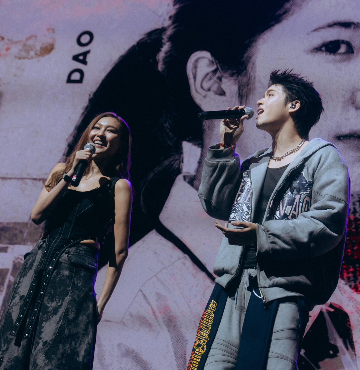 forskynani_'s tweet photo. narupornkamol IG
🔗 https://t.co/47hlCvyweP

🫳🏻

SKY HOMECOMING GDH CONCERT

#GDHโตมาด้วยกันคอนเสิร์ต
#skywongravee https://t.co/dpjWRsT0Pq
