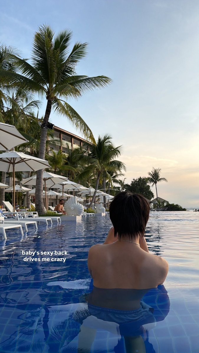 Gif312Gif3121's tweet photo. คือเปลี่ยนโรงเเรมหรอออ มานอนดุสิตธานีที่เซบูอ่ะ555555 
No matter where you travel, Thailand always finds you. 😂
#HiroakiRyota https://t.co/HdAavSuX1F
