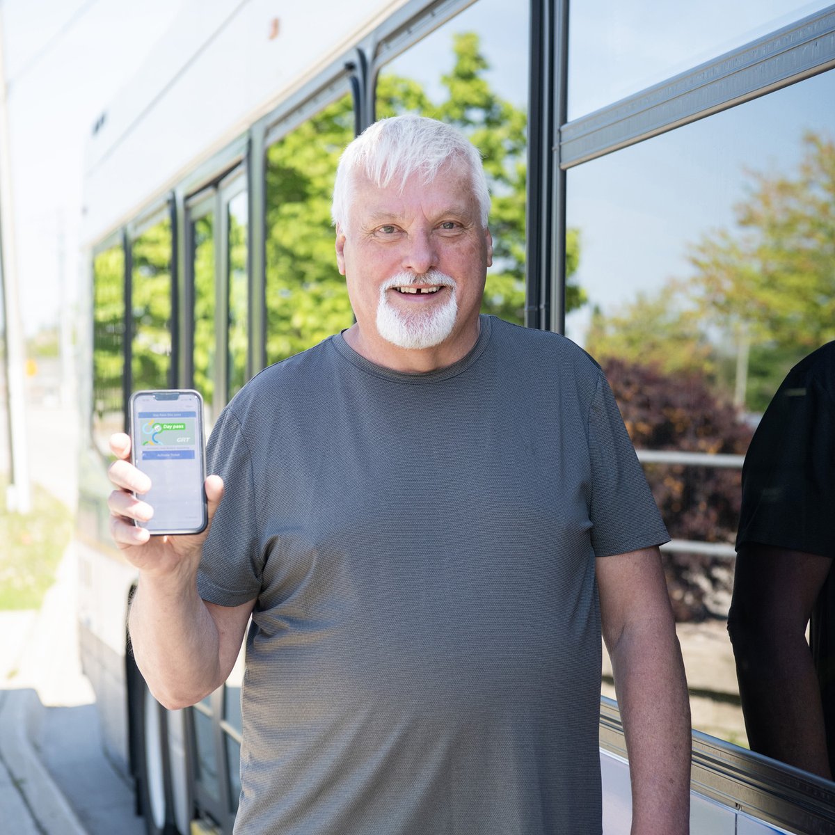 GRT_ROW's tweet photo. Starting July 1, older adults can ride GRT for free one day per week with the Older Adult Day Pass pilot program. Adults turning 65 this year or older can get a free day pass in the GRT Pay app &amp; choose which day to ride. Learn how to get your free pass  https://t.co/WIMFIheMrF. https://t.co/ua7c8rOKud