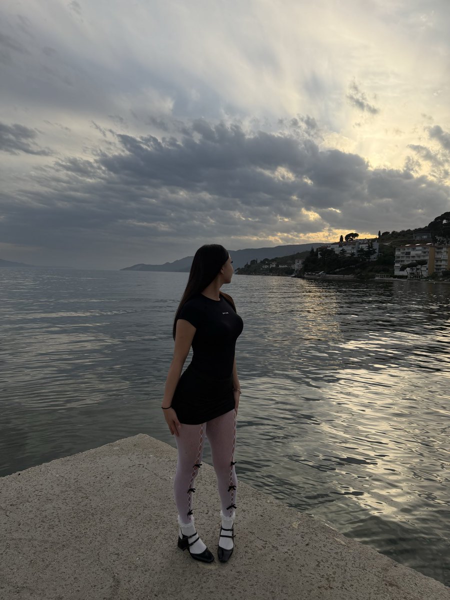 Senamia114's tweet photo. Bu çoraplara bayılıyorum 😋🫶🏻 

#Mbappé #kesfetteyız #viralvídeo #TikTokLive #reels https://t.co/qVSvcneNOu
