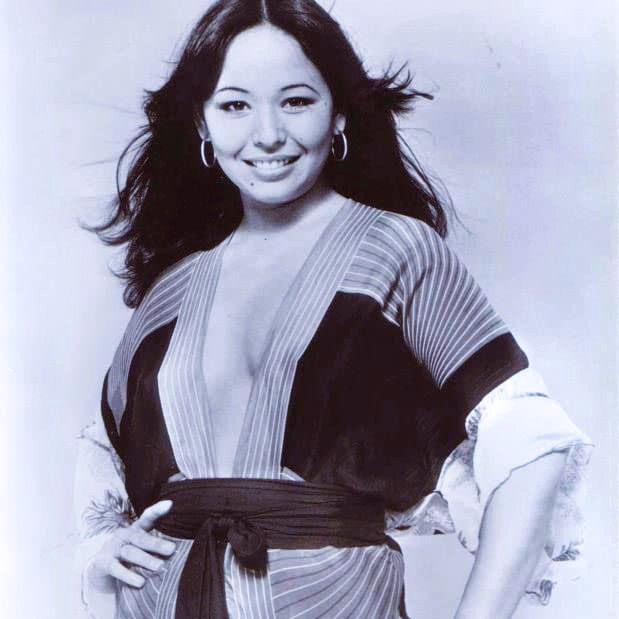 ColDan45s's tweet photo. Yvonne Elliman's "If I Can't Have You" from the "Saturday Night Fever" soundtrack reached #1 &amp; was certified Gold. The song was written by the @BeeGees.
Original 1978 RSO 7" vinyl 45 record available from ColDan45s:
https://t.co/SukXpYQ05o https://t.co/kKcgbfL9Qy