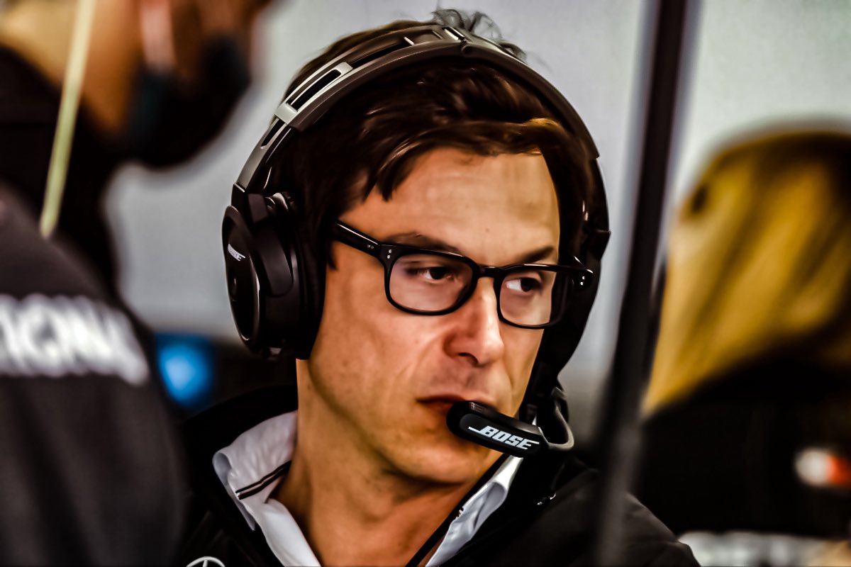 ::Toto Wolff —— your لَذيذ mercedes CEO tweet media