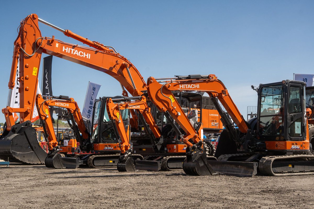 Hitachi Construction tweet media