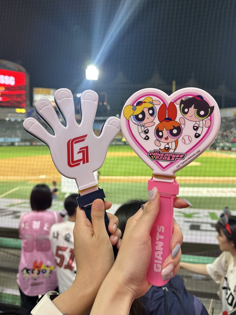 bbverse__'s tweet photo. 아무래도 전민재 자이언츠 https://t.co/UvRIzTURSE