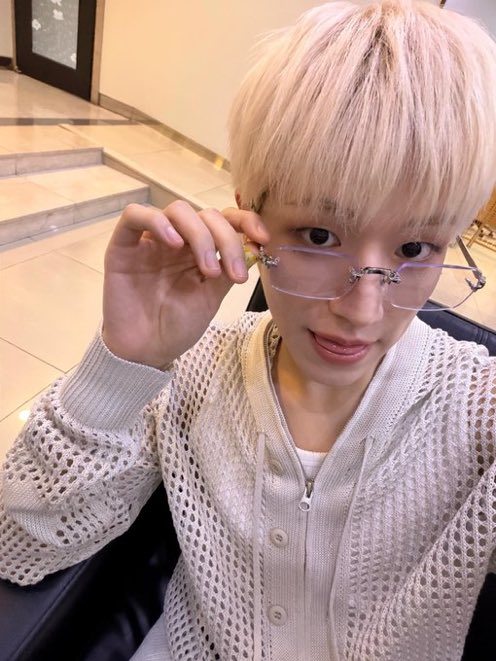 햑- ̫-. tweet media