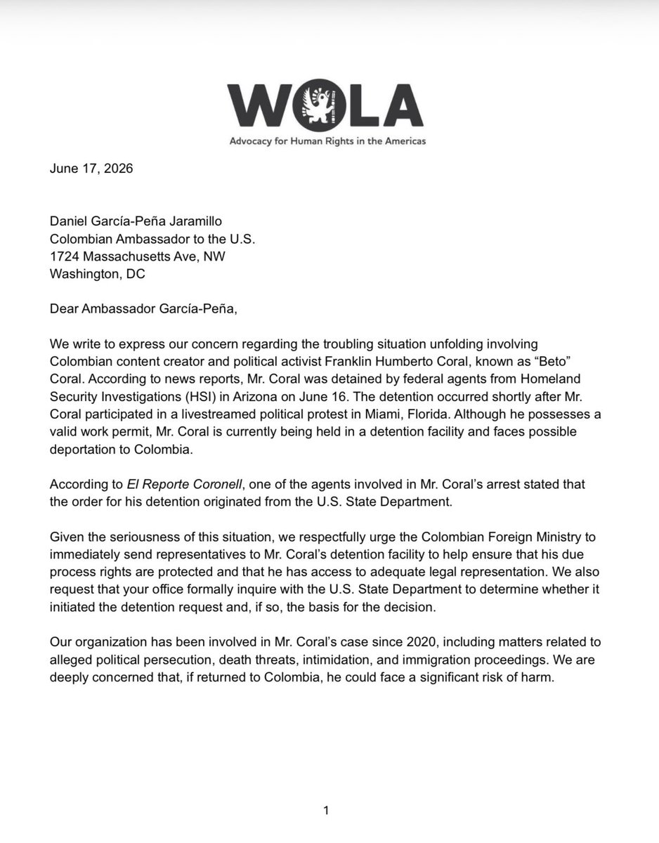 JuanCMerlano's tweet photo. Organización @WOLA_org expresa su profunda preocupación e insta al embajador Daniel García-Peña a que envíe representantes que garanticen los derechos de @Betocoralg, aseguran que han seguido su caso desde 2020 — “si regresa a Colombia, podría enfrentar un riesgo significativo” https://t.co/KtQRnceOou