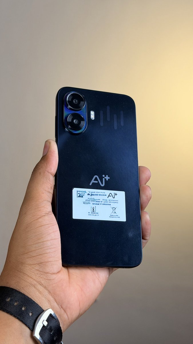 Madhavjha_in's tweet photo. Project Open Review isn't just a concept it's actually happening!

Thanks to @MadhavSheth, I've received the new devices for early testing.
I'll be using them properly, sharing my genuine experience, and a full detailed review will be live soon on my You Tube.
#NovaPro #NovaNeo https://t.co/GXvBIOVQiH