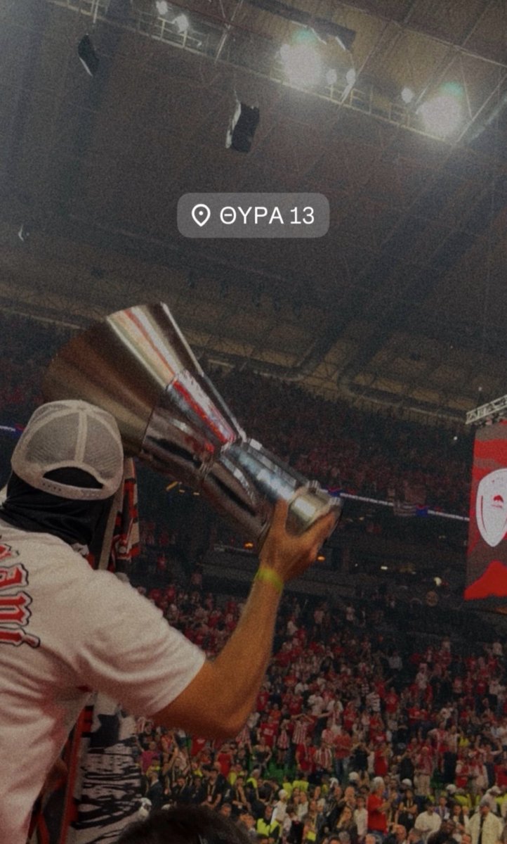 vasilonis7's tweet photo. Καταλαβαίνω βαζέλια 
Πονάει πολύ 
Θα ποναει για πάντα! 
Αγράμματα!
#OlympiacosBC https://t.co/lVhr6hmvNz