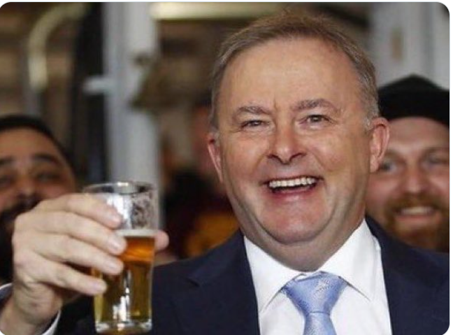 MichelleJil's tweet photo. #auspol Fire the Liar https://t.co/byE0fU5VXJ