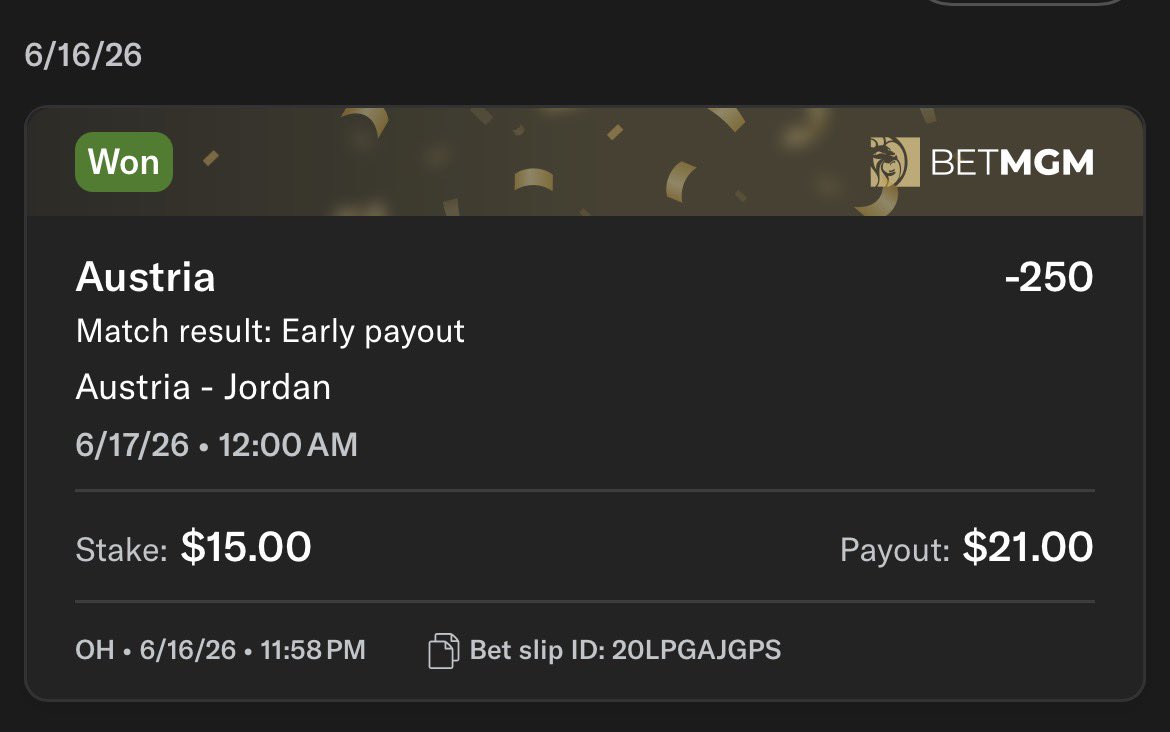 SpaceCadetsNFT's tweet photo. @MGMBETS been good to me so far in the early games of the @FIFAWorldCup 

My 3 winning tickets and today’s picks below… https://t.co/D54s3YPEch