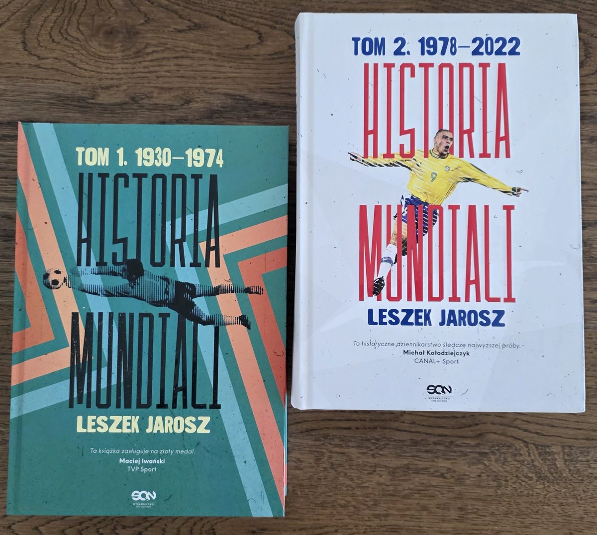 Piotrowicz17's tweet photo. 📚 Ze trzy godzinki dzisiaj w nocy da się znaleźć między meczami na mundialu.
Dlatego polecam mundialową historię.
Można dobrać coś jeszcze akurat w promocji na LaBotiga: https://t.co/mB97RPLiZa https://t.co/PK3DTK0HqI