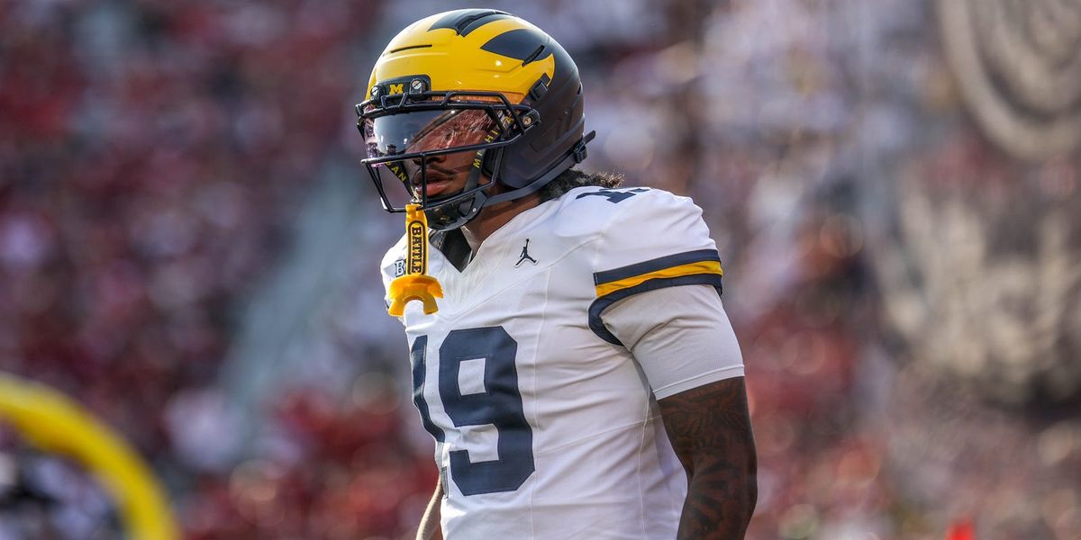 wolverineswire's tweet photo. ESPN: Will Michigan football contend for the playoffs?

📸 Photo: Isaiah Hole https://t.co/7xxJMsO0YS https://t.co/iOdVaLY1r2