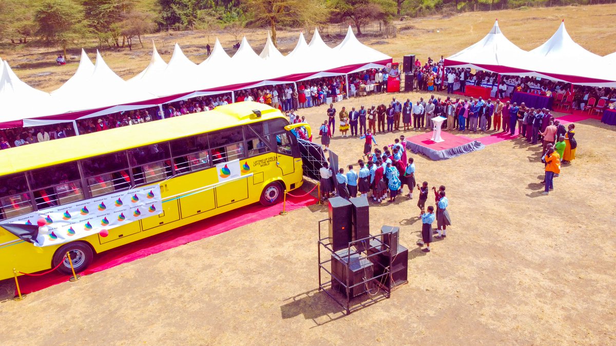ololtuaa's tweet photo. Today, I joined the Kimana Girls School community in Kajiado County for a thanksgiving ceremony and commissioned key education projects, including seven smart classrooms, a school bus, an electric perimeter fence, a renovated computer laboratory, a 22-door ablution block, https://t.co/kcRbMqh32c