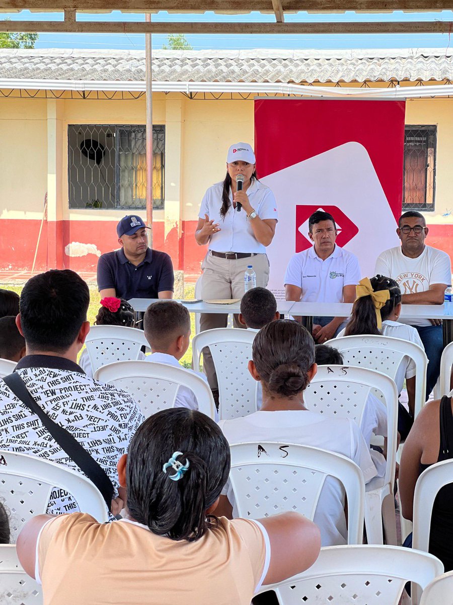 BETOTOLOSA1's tweet photo. Para mí, #EstoEsDrummond: generar valor social, fortalecer comunidades y aportar al desarrollo sostenible de Cesar y Magdalena.

@DrummondLtdCo https://t.co/JZhRJXiR8c