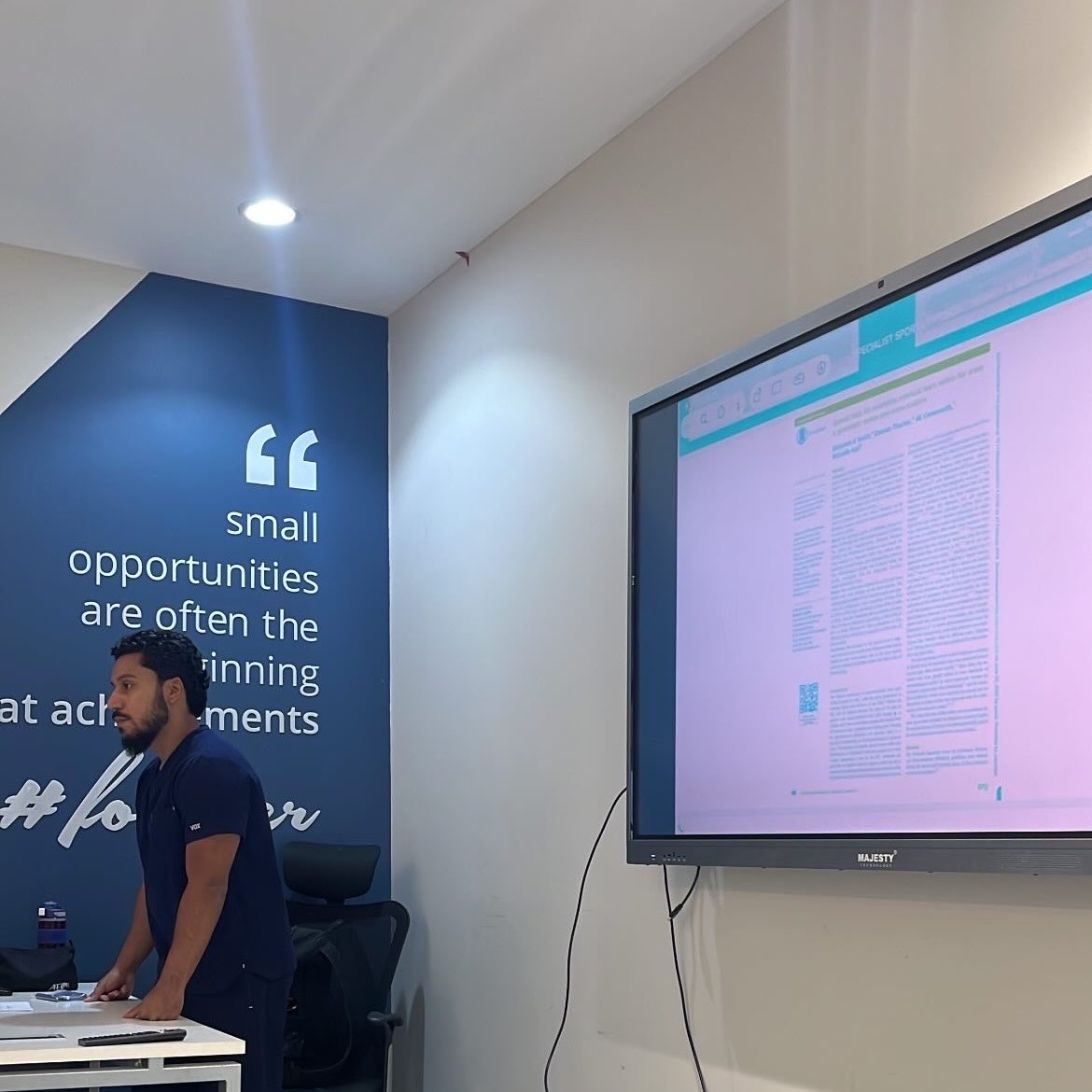 PTrazan1's tweet photo. Sports Rehab Day 🤍
Two amazing courses with PT. Abdulrahman
Grateful for all the knowledge shared today https://t.co/D3JLb02pgd