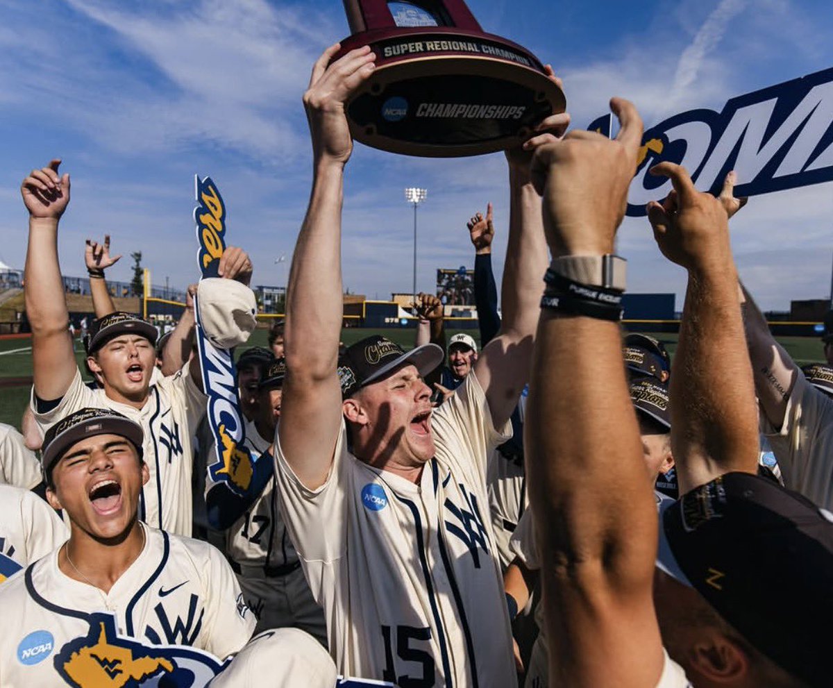 WVU Barstool tweet media
