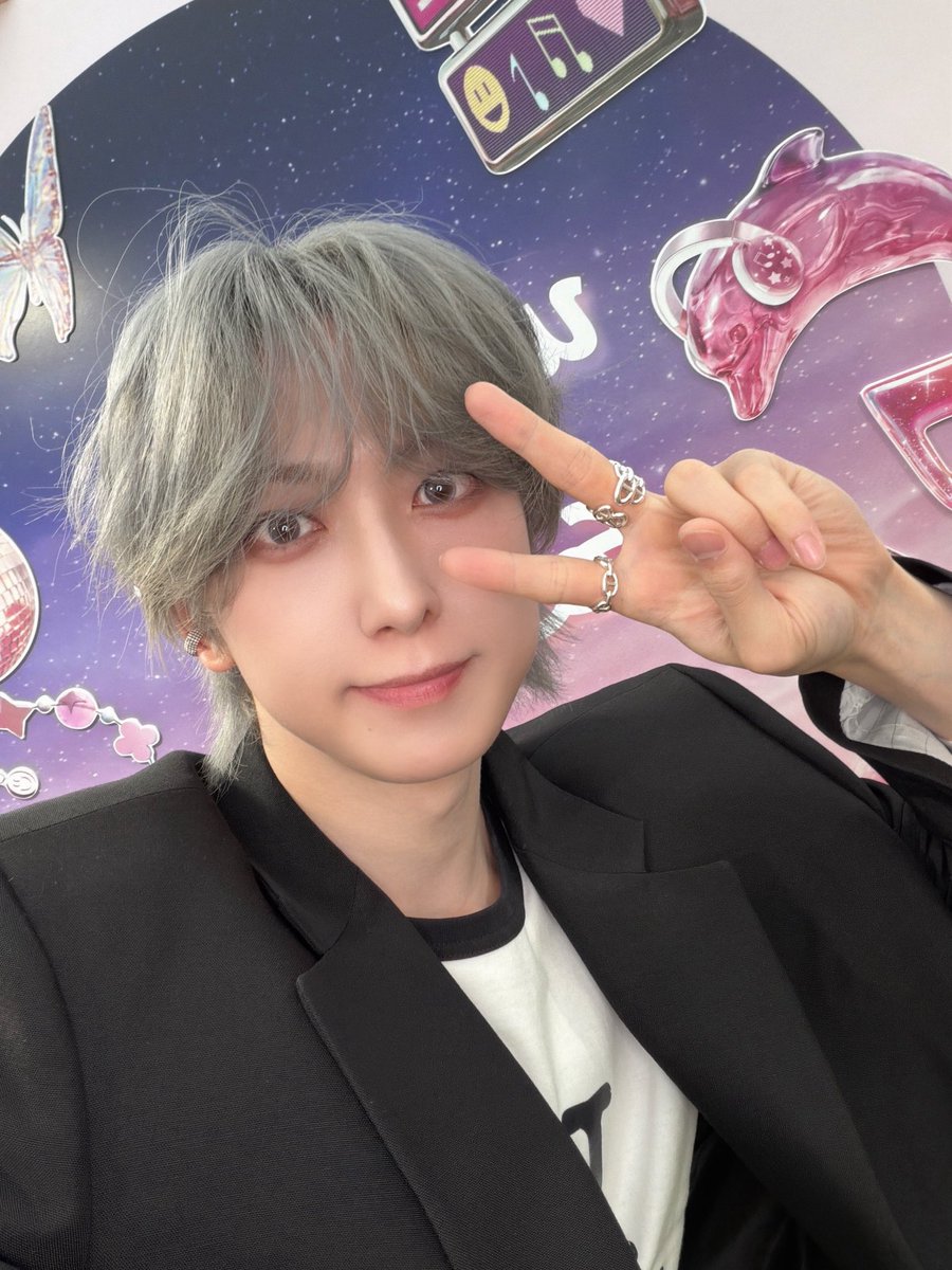 sylvfuma's tweet photo. haii everyone!!! hope u guys all have a suuuper fumaful day ahead!!! https://t.co/lqa8VLoGve