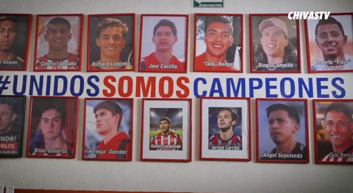 ElRojiblanco12V's tweet photo. Nah que puto equipazo y está brian 😭

Estoy ilusionado alv. https://t.co/Ux3bHEsPje
