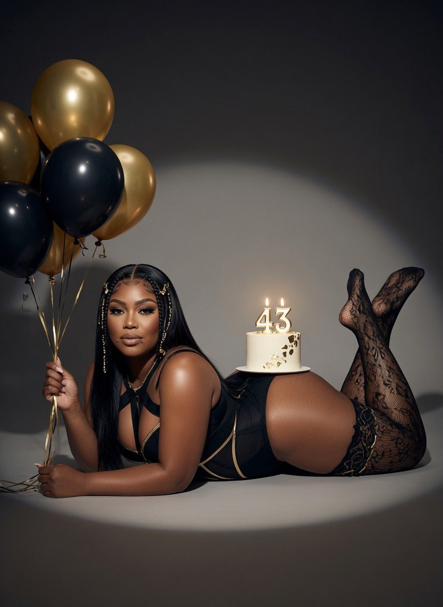 _dreamkatcherr's tweet photo. It’s my birthday all day though 😆 

#Gemini #geminiseason https://t.co/1AF5Lg9Nkr