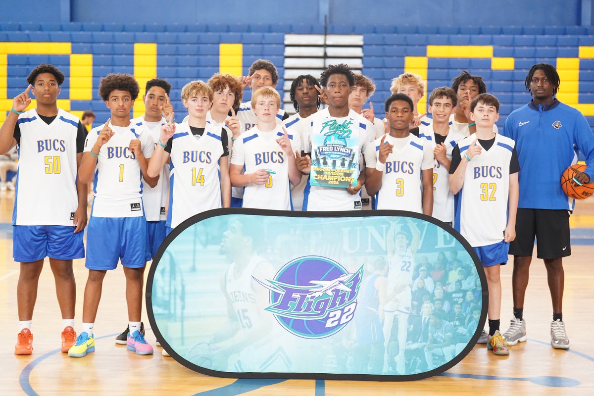 Flight22bball's tweet photo. CONGRATULATIONS TO LANEY JV ON WINNING THE MIKHAIL POCKNETT DIVISION 💪🏼🏀🏆 https://t.co/VbOXuB861o