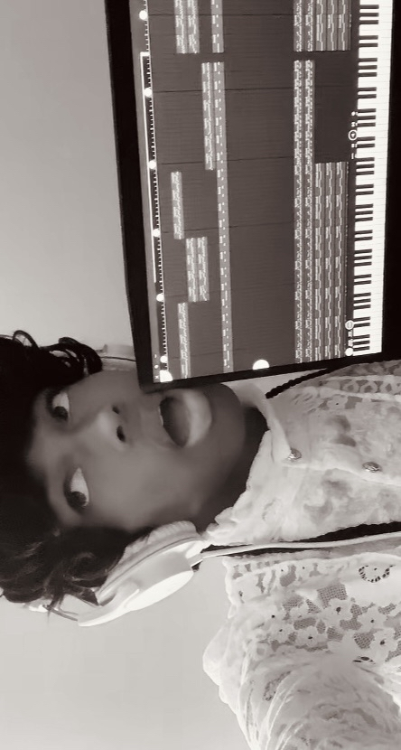 zaiahblack's tweet photo. I hope you're ready... #upcomingartist #newmusic #altpop #zaiahblack https://t.co/6bpWSICmRn