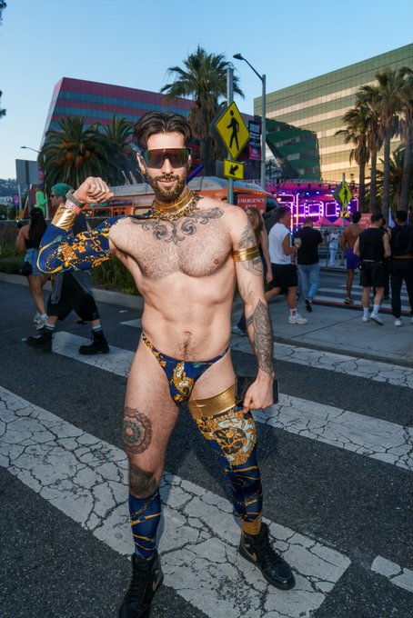 Prince Joshua - 1 pic. My new mixtape PRINCE Of The BLVD is out now for Pride month! 👑💿✨ https://t.co/tOBFCYlarf https://t.co/P3lsMRqa2H
