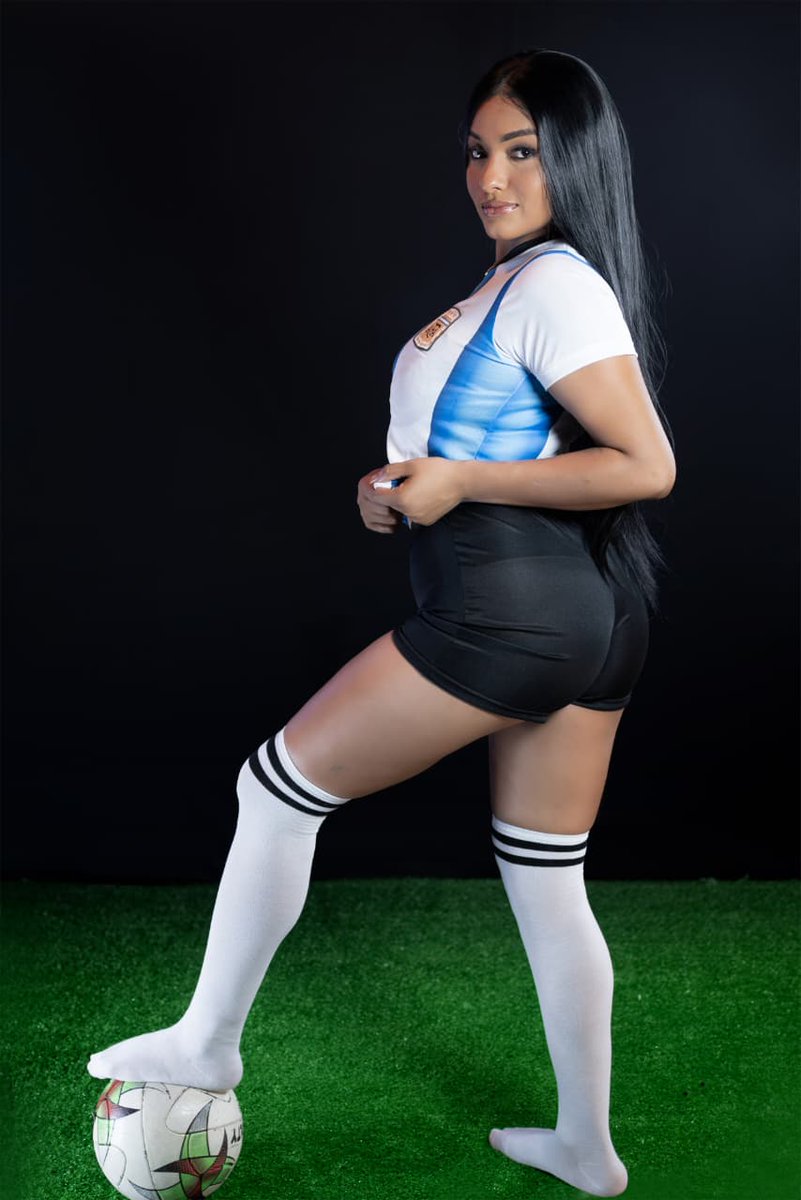 greta_model25's tweet photo. I'M READY TO ENJOY THE WORLD CUP ⚽📷 #MODEL https://t.co/oUsRGZqU9Z