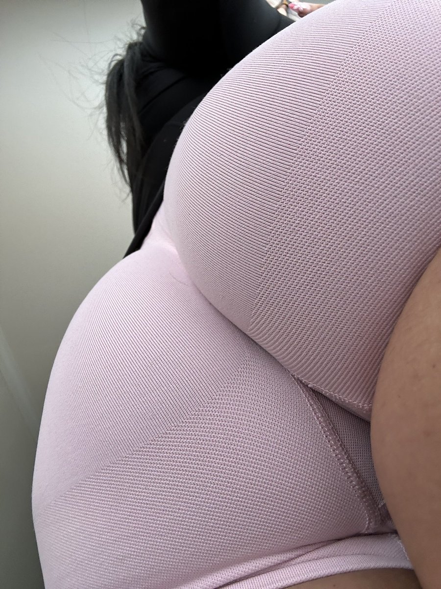 Goddess Juliette || FINDOM Femdom tweet media